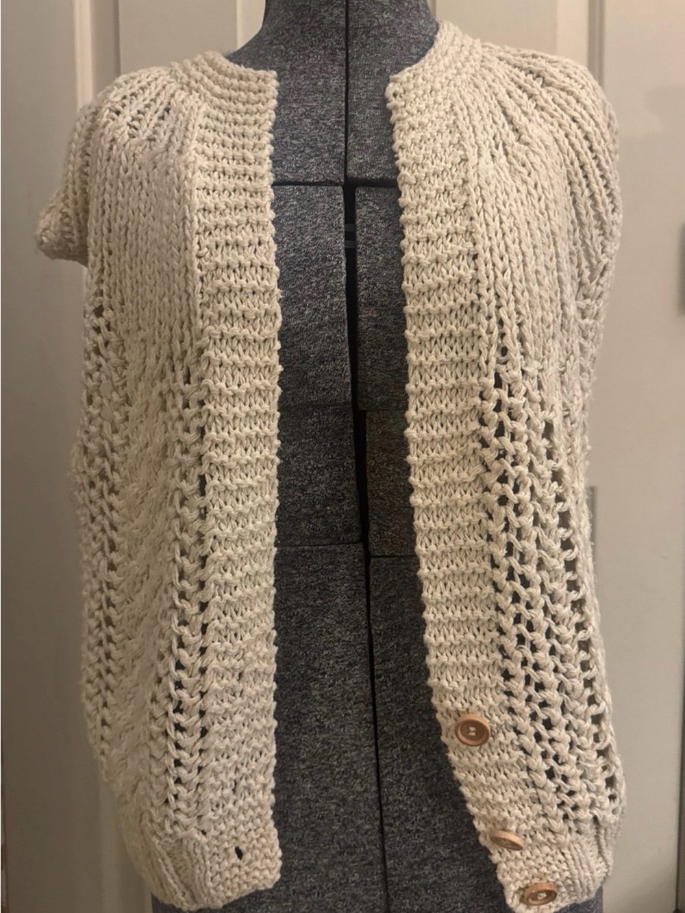 Jennifer Applegate Hand Made Open-Knit Cream Women's Cardigan Sweater